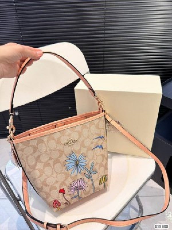 COACH Bucket Bag NATURAL MULTI With BOX