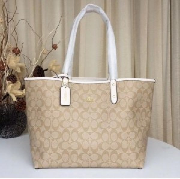 coach Hutton tote bag withbox