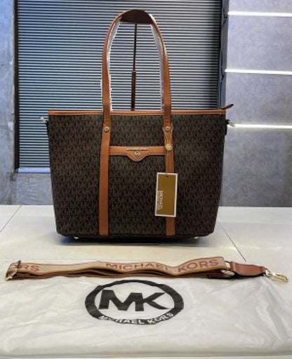 Michael kors tote bag with brand dust bag