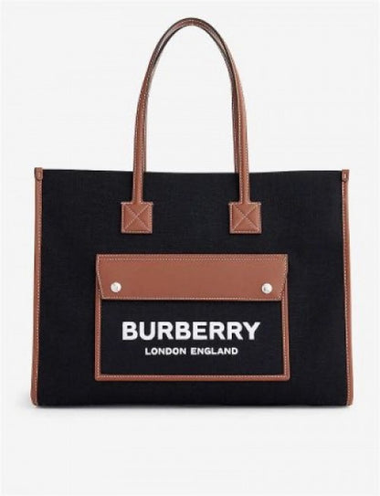 burberry canvas horseferry shoulder bag with dust bag without box