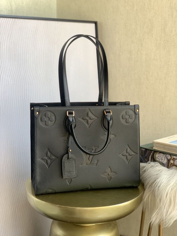 Louisvuitton onthego bag with og box premium quality