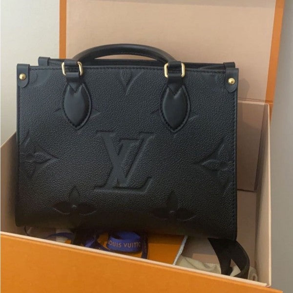 Louisvuitton onthego bag with og box premium quality