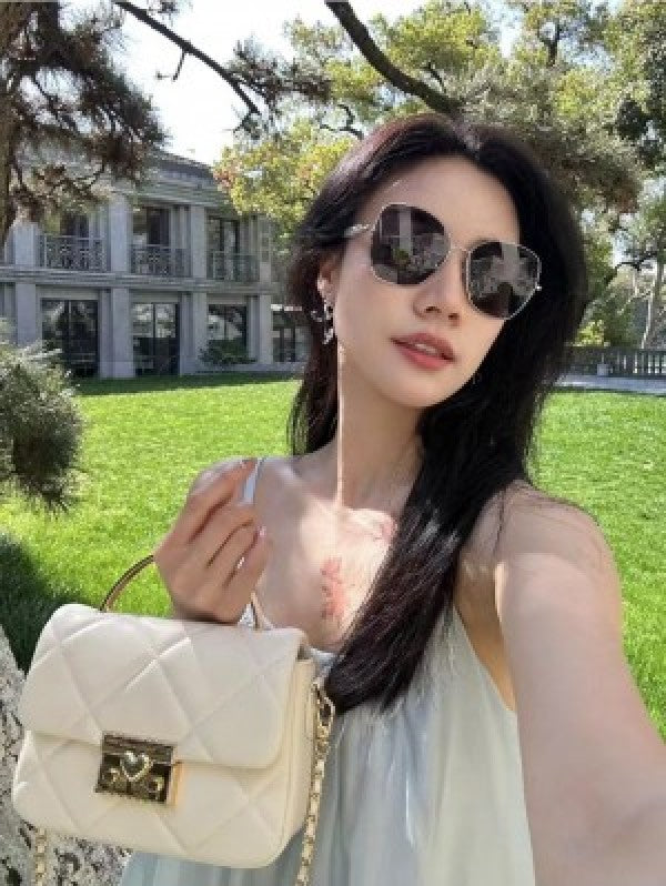 CHARLES &amp; KEITH HOBO BAG WITH OG BOX (PINK)