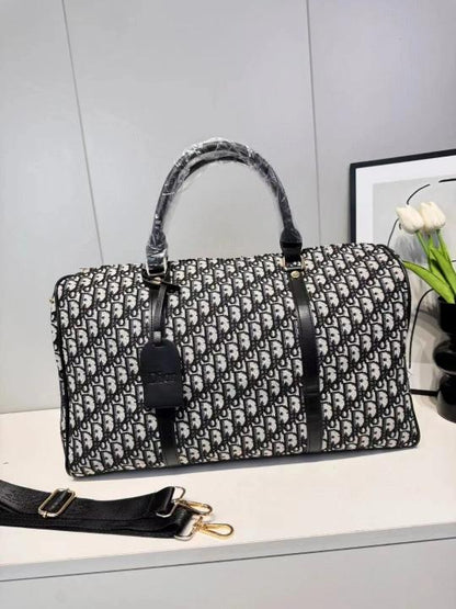DIOR OBLIQUE DUFFLE BAG WITH DUST COVER