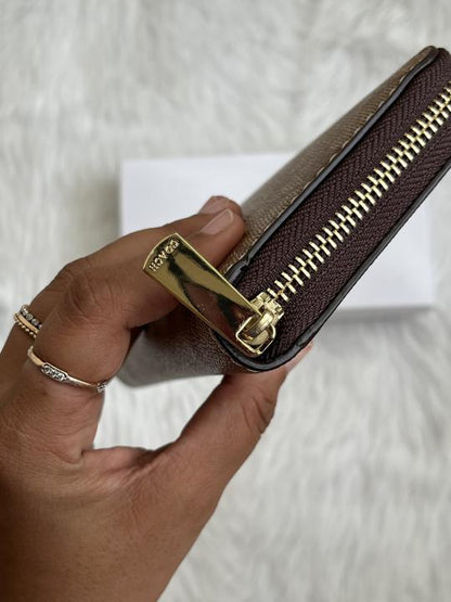 Coach long wallet premium quality with box