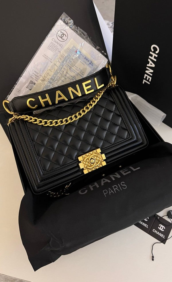 Chanel paris jumbo with box