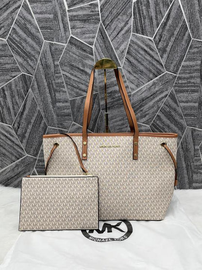 Miichael Kors Jet Set Brown Travel Tote With Wallet