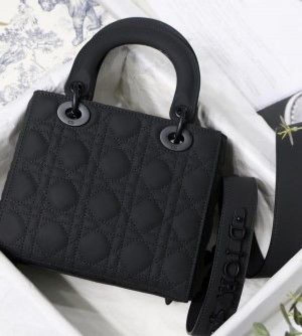 Dior lady my d lite e luxurious quality with og box &amp; dust bag