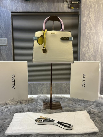 Aldo Lisbon Womens White Satchel with box