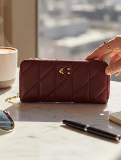 Coach zip Wallet With Original Box