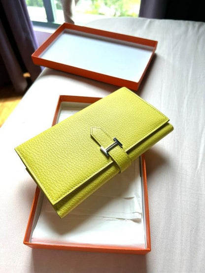 Hermes long Wallet with box