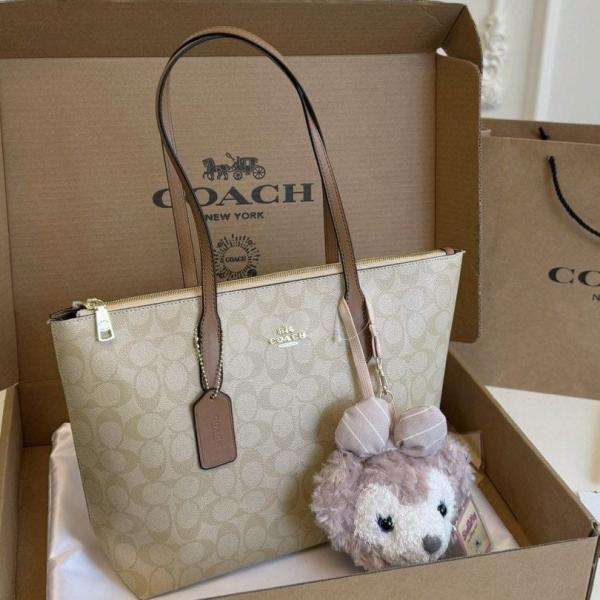 Coaach zip top tote bag with bear charm &amp; ogbox