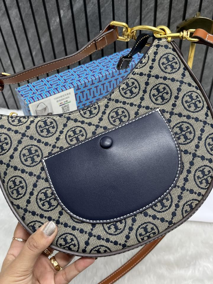 Torry Burch Jacquard Cresent Slingbag With Box