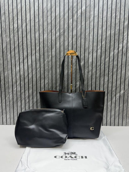 Coacch North Tote With Dust Cover &amp; Pouch