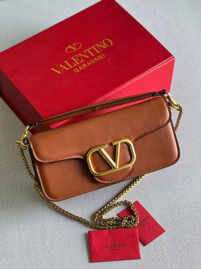 Vallentino garavani handbag with box premium quality