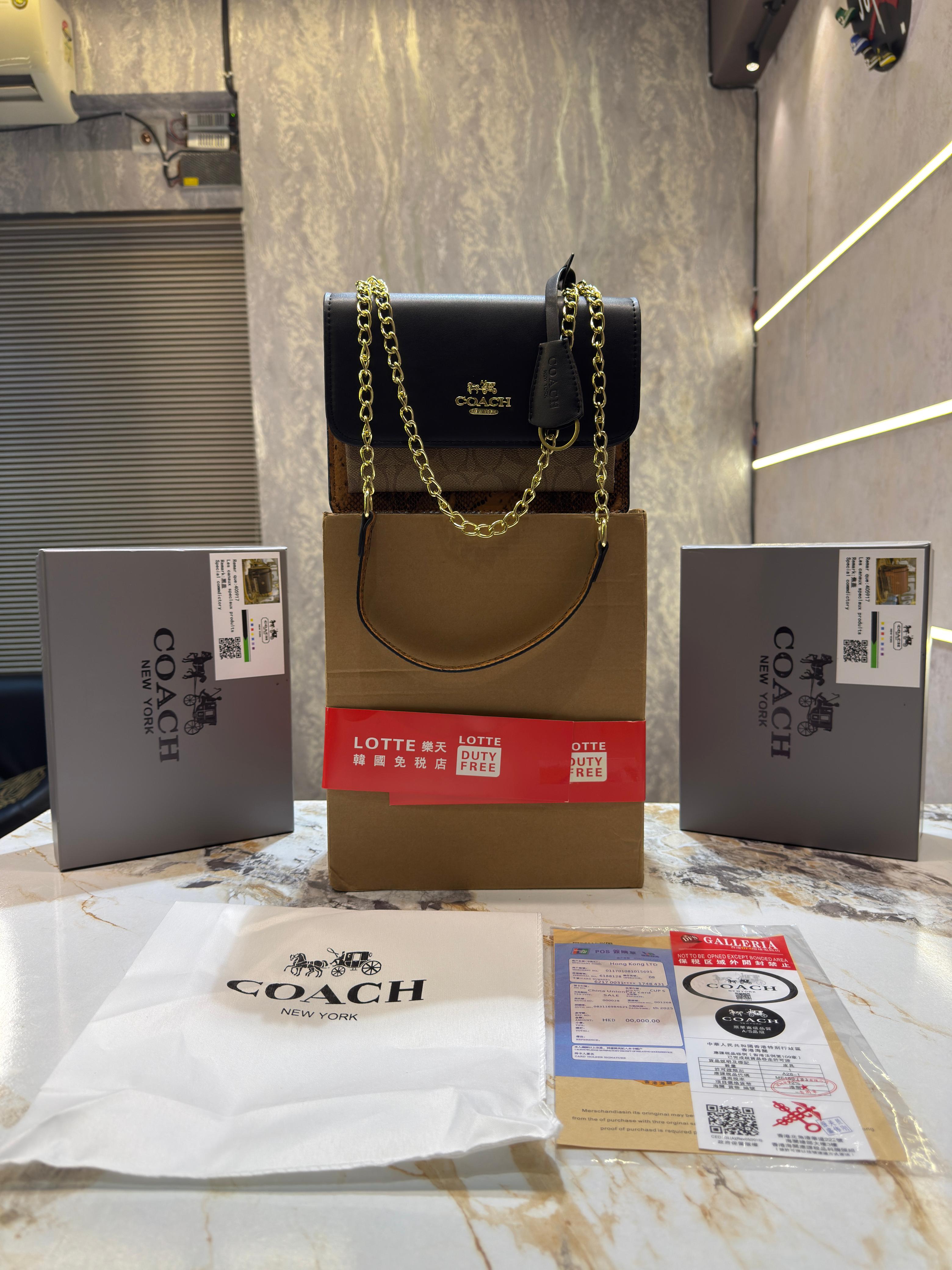 Coach klare crossbody in blocked signature canvas with dubblebox packing