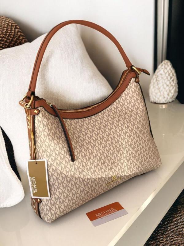 Michaell Korrs Hobo Shoulder Bag With Dust Bag Includes Logo