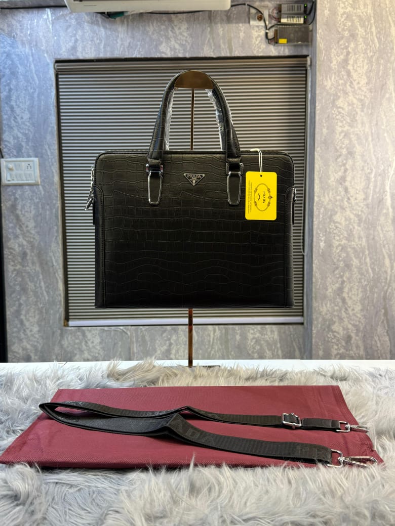 prrada Polished Premium Quality Laptop Bag