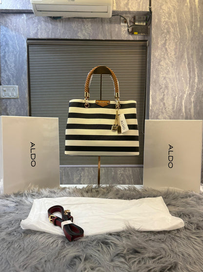 Aldo Lothycan Womens Bone Multi Tote with box