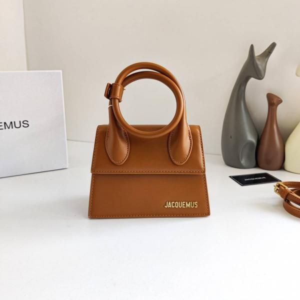 Jacquemuss Le Chiquito Noeud mini leather bag with box premium quality