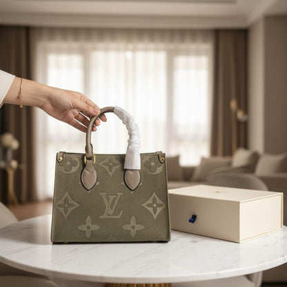 Louiis Vuittion On The Go Medium Tote Bag With Box Dustbag Bill