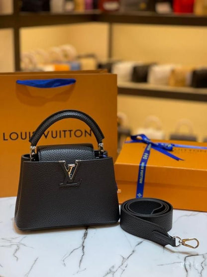 Louiis Vuitton Capucines Mini handbag With Double Box premium quality