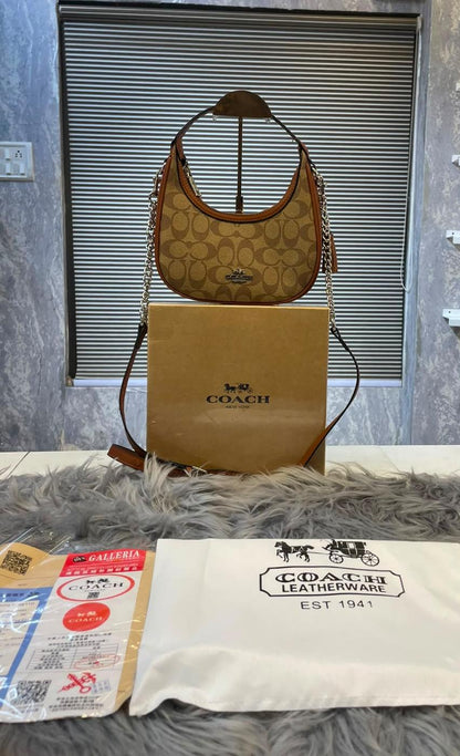 Coachh Mini Crossbody bag With OG Box &amp; Dust Bag