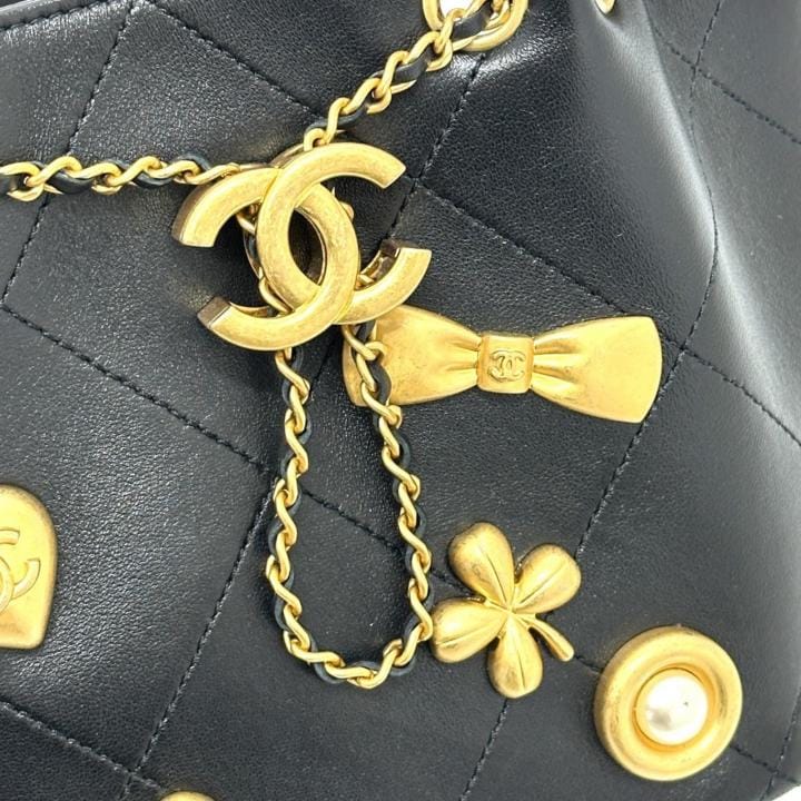 Chanell Bowtie mini bucket bag with premium quality bow