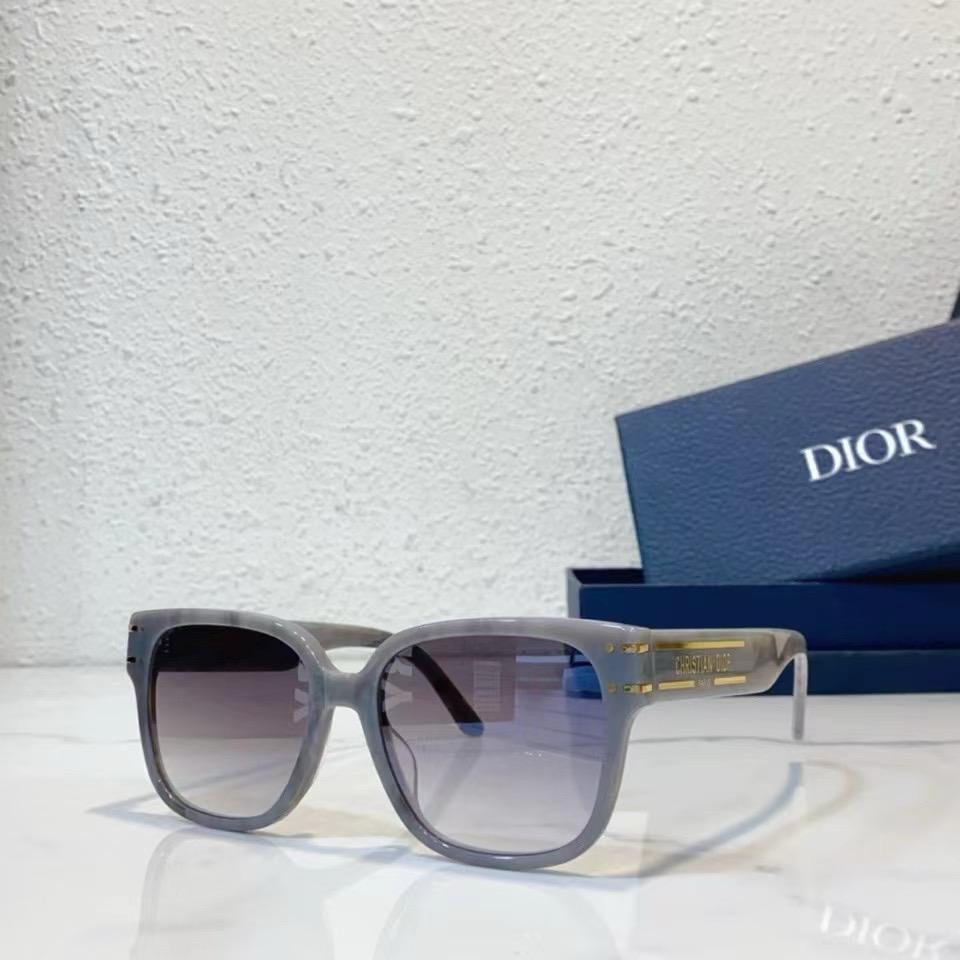Diorr DSGTS7FXR Sunglasses