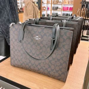 Coacch nina tote bag premium quality with box