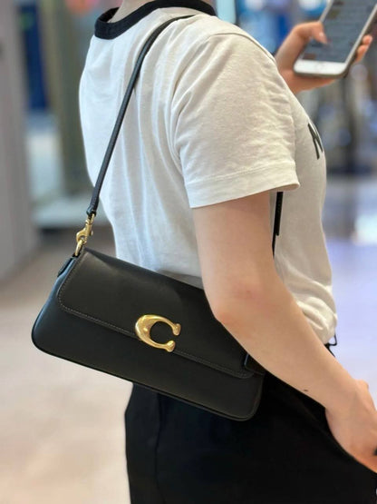 Coachh shoulder bag in calf leather with box premium quality