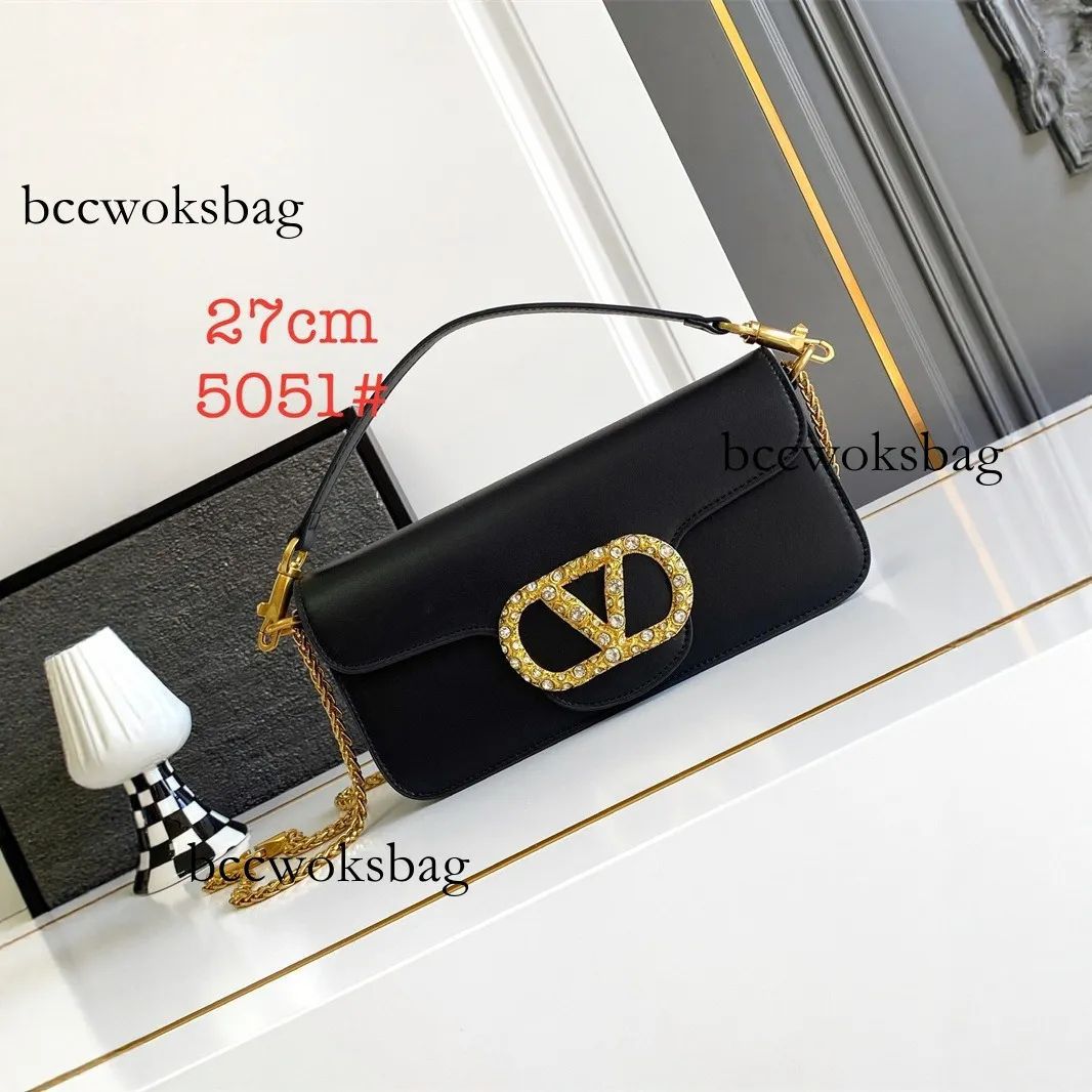 Vallentino garavani handbag with box premium quality