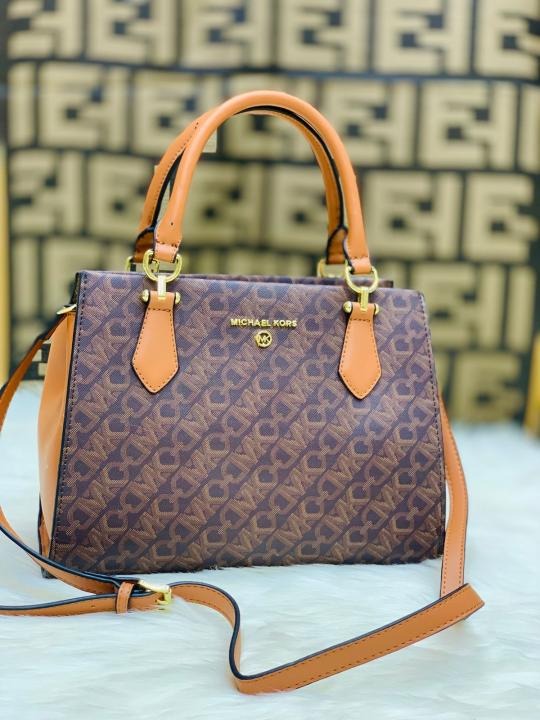 Michaell Kors cynthia small signature logo satchel
