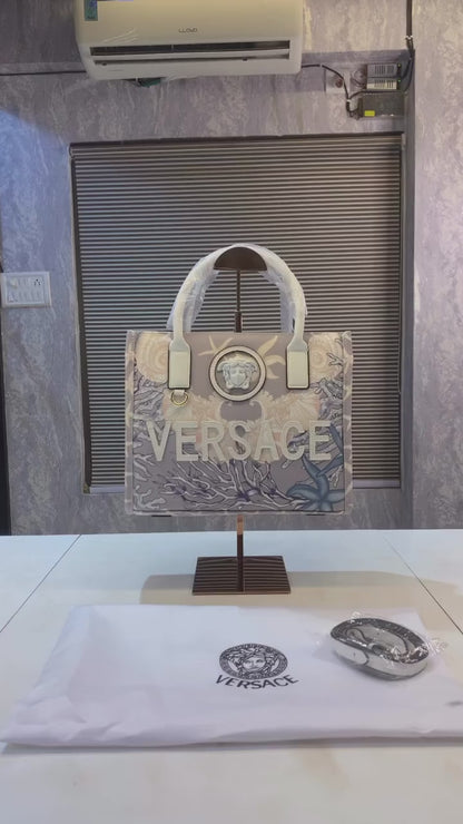 Versace handbag bag with dust cover premium quality bag