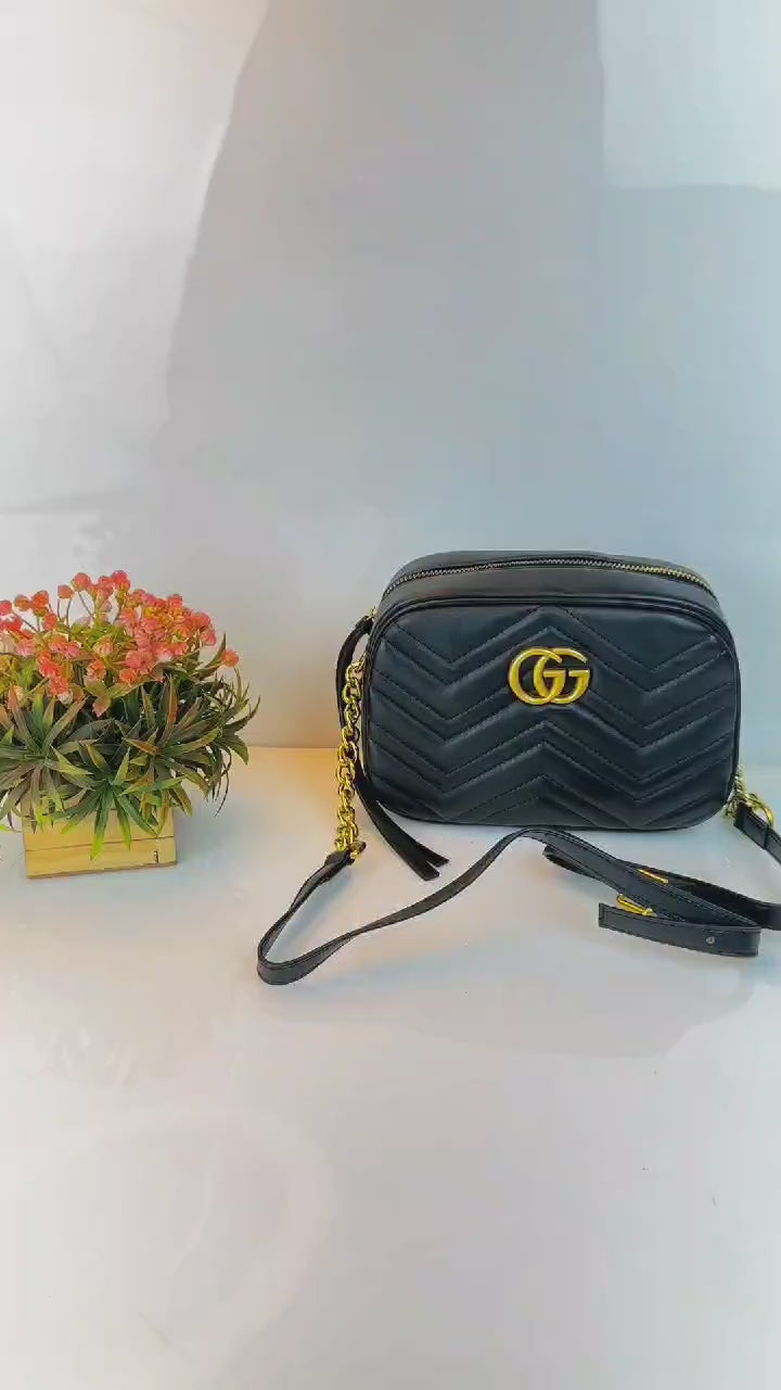 Gucci marmont mini bag with dust cover