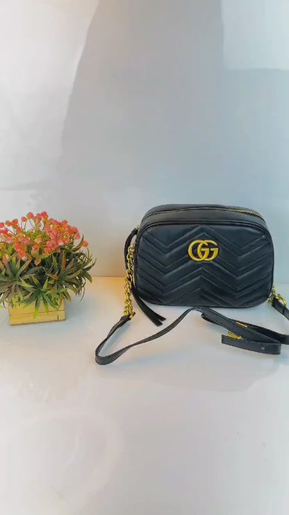 Gucci marmont mini bag with dust cover